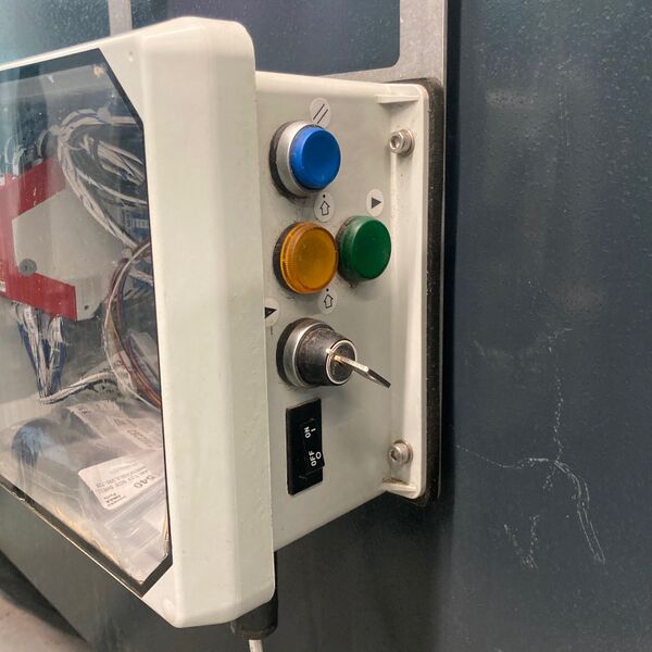 File:Waterjet-safety-box-controls.jpg